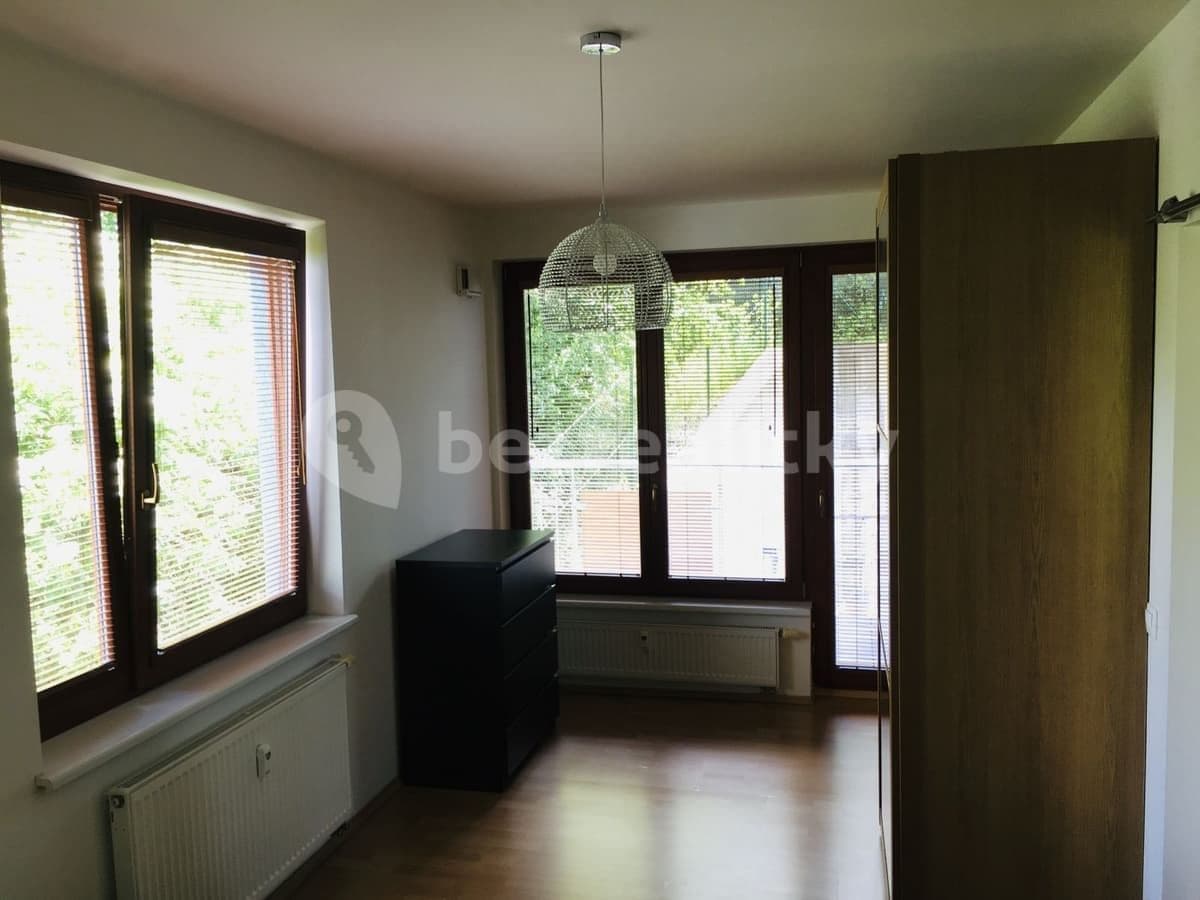 Predaj bytu 2-izbový 62 m², Jeremenkova, Praha, Praha Predaj bytu 2-izbový 62 m², Jeremenkova, Praha, Praha
