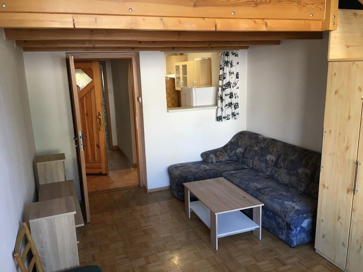 Prenájom bytu 1-izbový 35 m², Králova výšina, Ústí nad Labem, Ústecký kraj Prenájom bytu 1-izbový 35 m², Králova výšina, Ústí nad Labem, Ústecký kraj