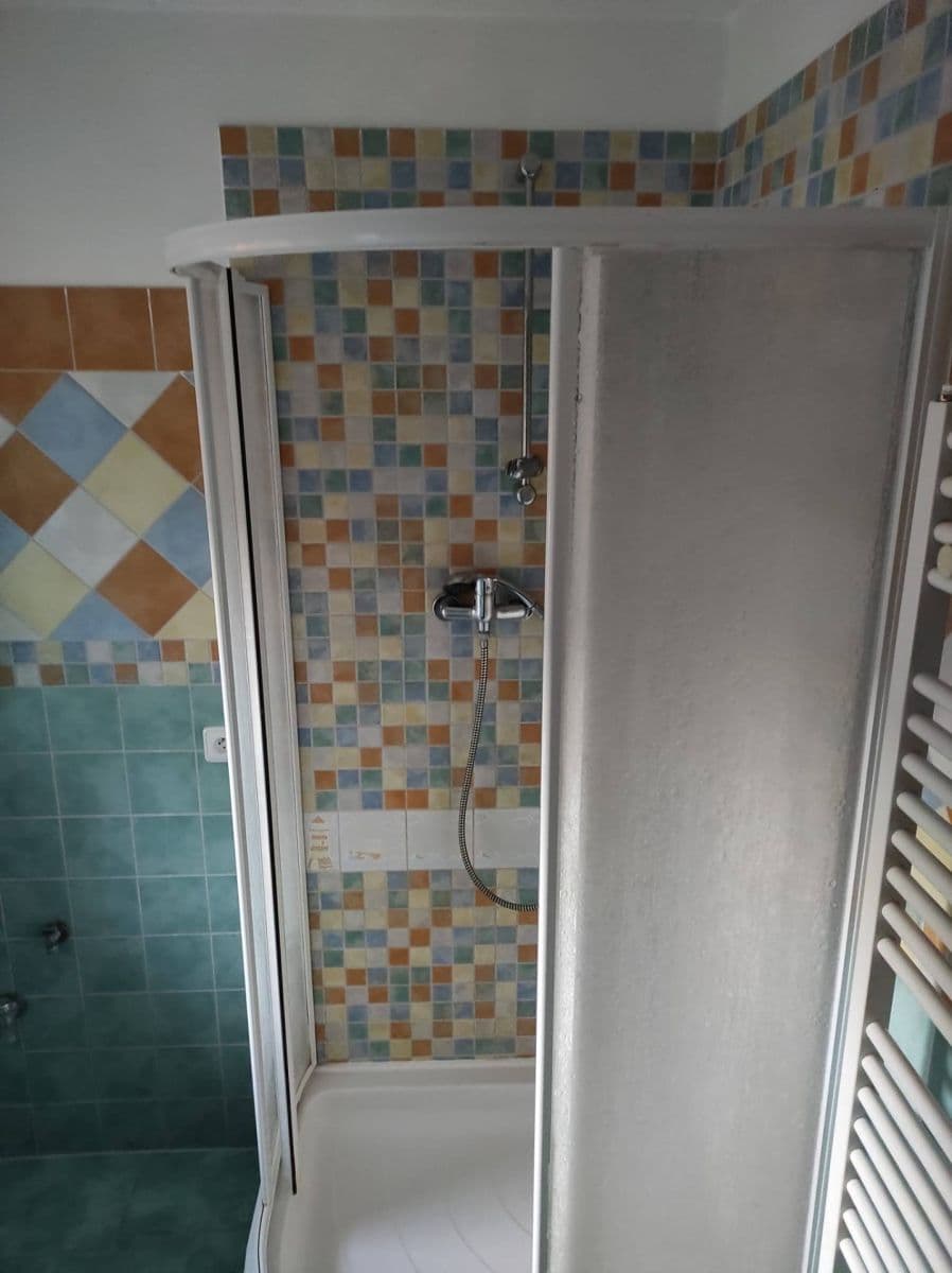 Prenájom bytu 1-izbový 35 m², Králova výšina, Ústí nad Labem, Ústecký kraj Prenájom bytu 1-izbový 35 m², Králova výšina, Ústí nad Labem, Ústecký kraj