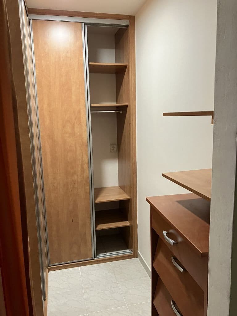 Prenájom bytu 2-izbový 50 m², Na Jezerce, Praha, Praha Prenájom bytu 2-izbový 50 m², Na Jezerce, Praha, Praha