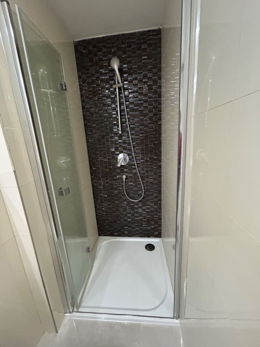 Prenájom bytu 1-izbový 26 m², Stárkova, Praha, Praha Prenájom bytu 1-izbový 26 m², Stárkova, Praha, Praha