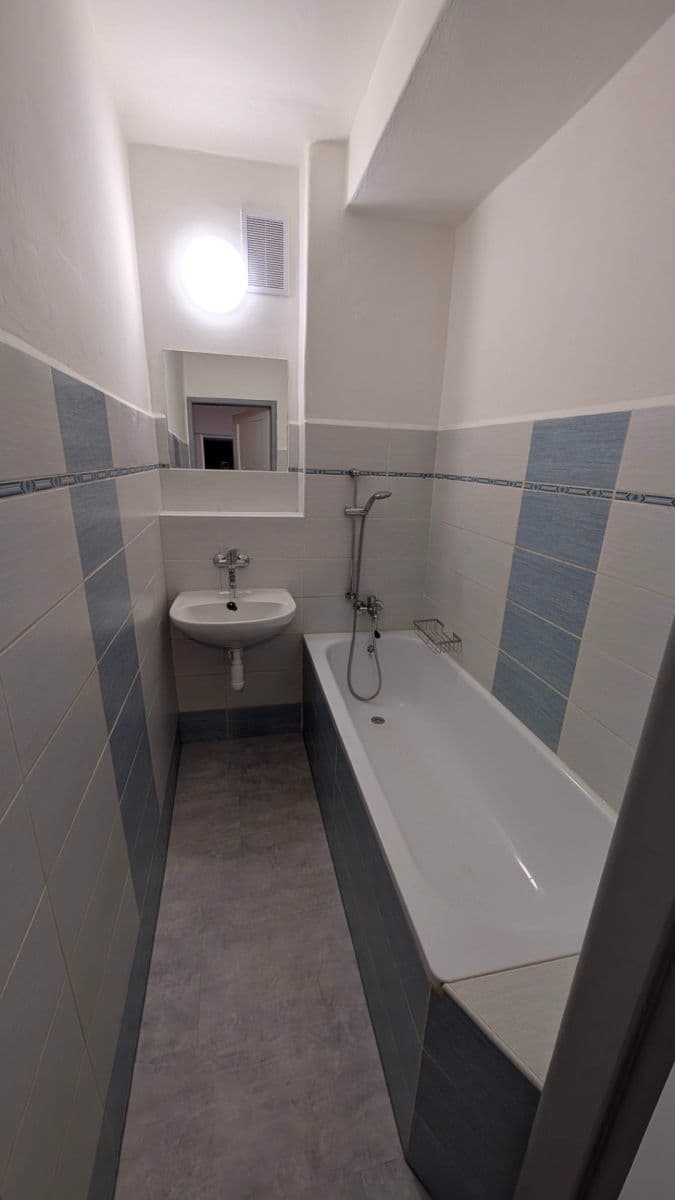 Predaj bytu 2-izbový 65 m², Palackého třída, Chrudim, Pardubický kraj Predaj bytu 2-izbový 65 m², Palackého třída, Chrudim, Pardubický kraj