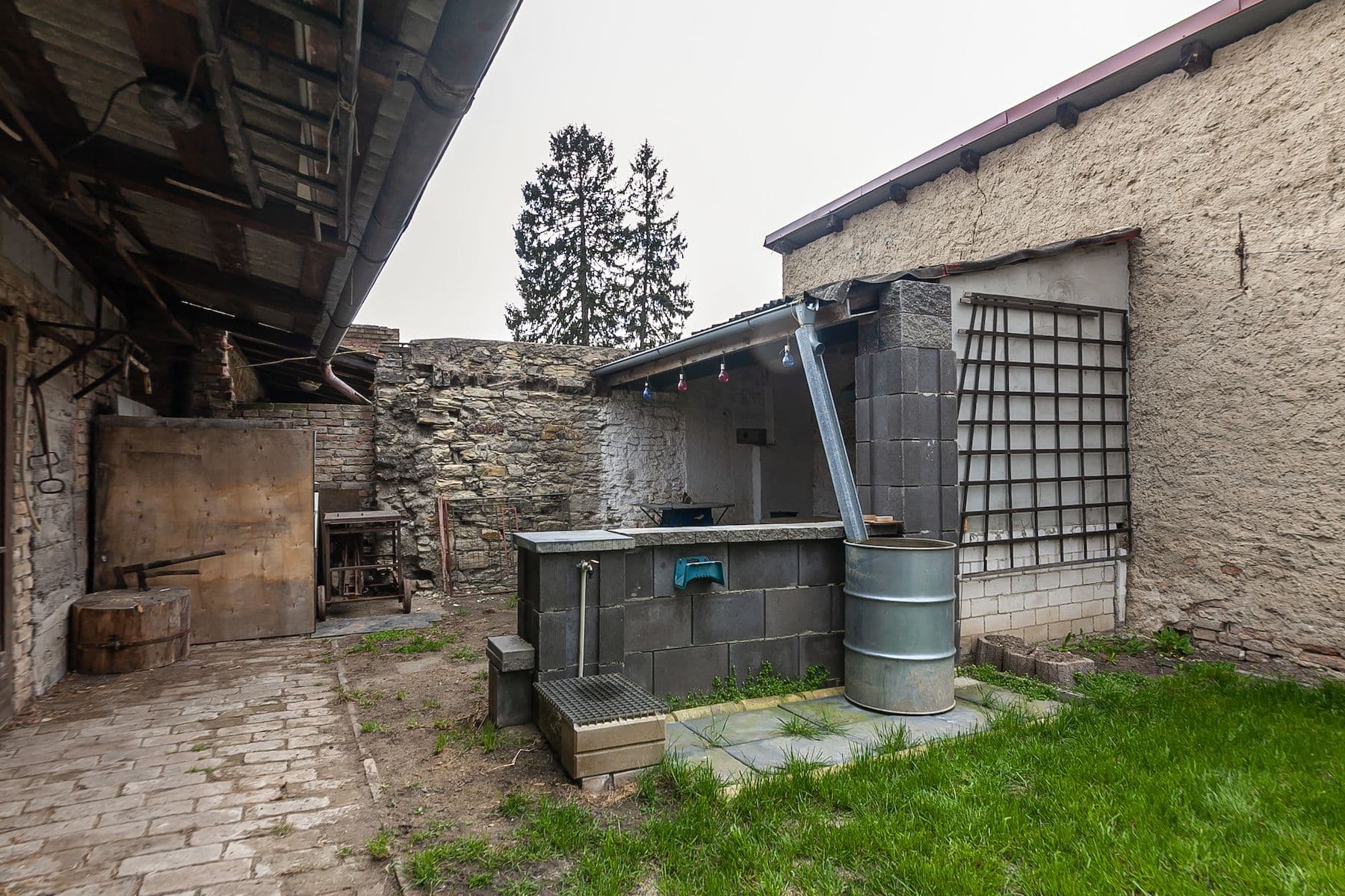 Predaj domu 200 m², pozemek 309 m², Doksany, Ústecký kraj Predaj domu 200 m², pozemek 309 m², Doksany, Ústecký kraj