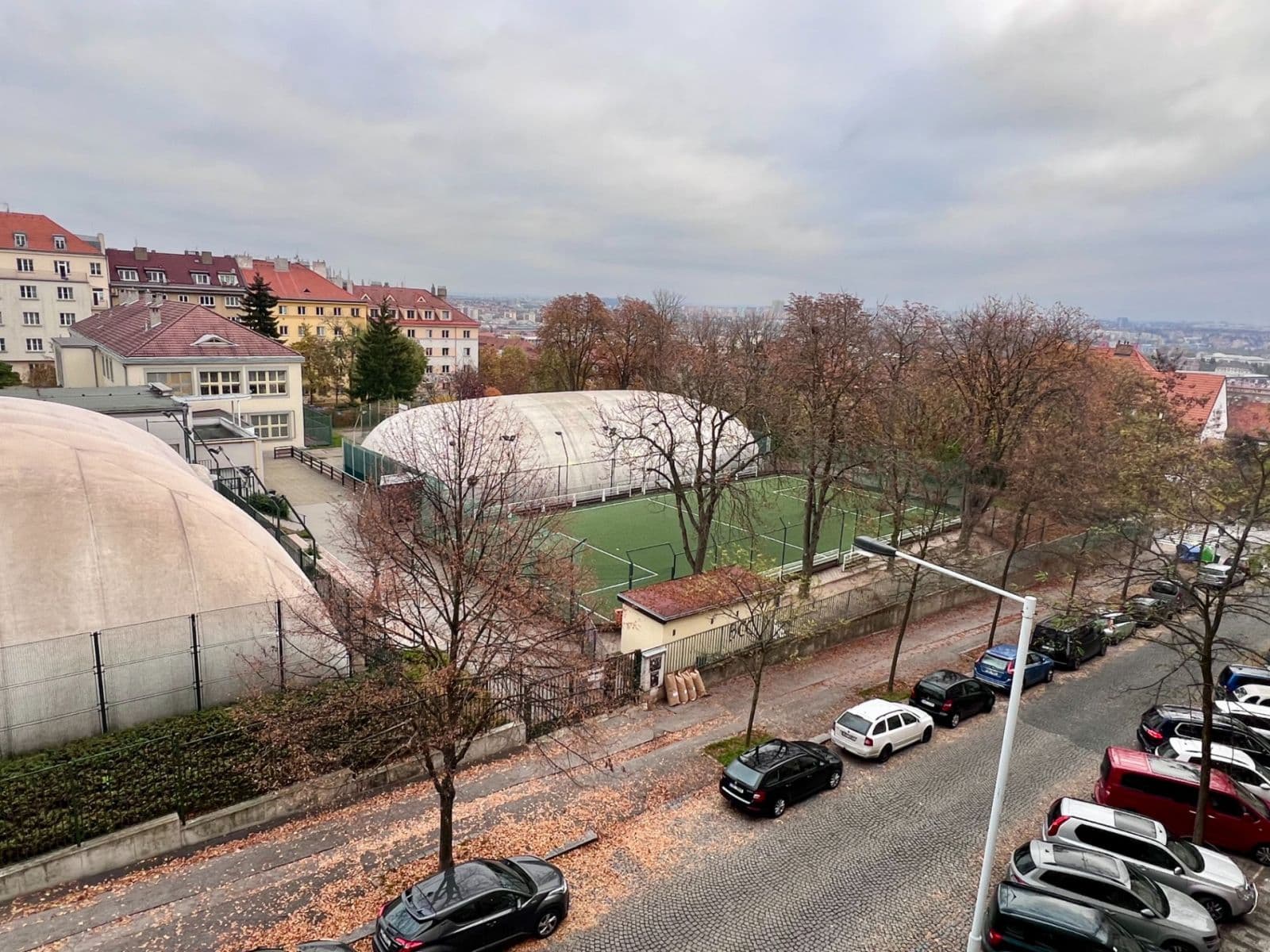 Prenájom bytu 2-izbový 45 m², náměstí Jiřího z Lobkovic, Praha, Praha Prenájom bytu 2-izbový 45 m², náměstí Jiřího z Lobkovic, Praha, Praha