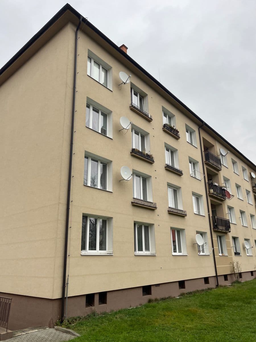 Prenájom bytu 2-izbový 55 m², Křižná, Valašské Meziříčí, Zlínský kraj Prenájom bytu 2-izbový 55 m², Křižná, Valašské Meziříčí, Zlínský kraj