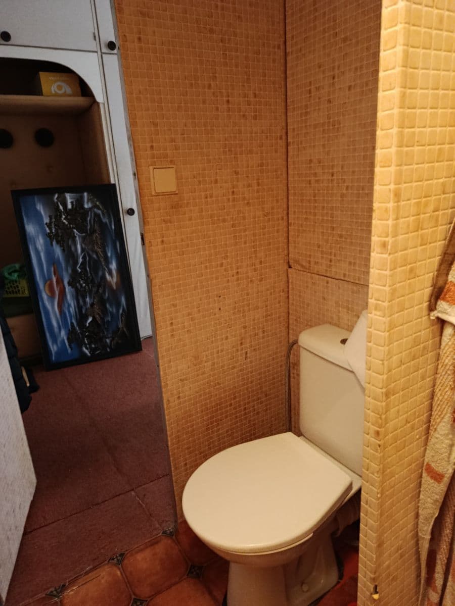 Predaj bytu 3-izbový 75 m², Školní pěšina, Chomutov, Ústecký kraj Predaj bytu 3-izbový 75 m², Školní pěšina, Chomutov, Ústecký kraj