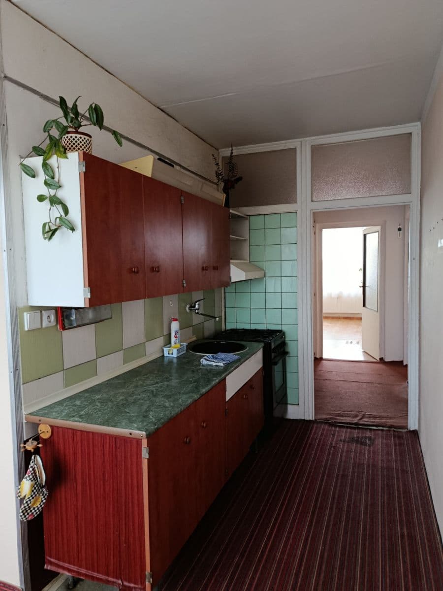 Predaj bytu 3-izbový 75 m², Školní pěšina, Chomutov, Ústecký kraj Predaj bytu 3-izbový 75 m², Školní pěšina, Chomutov, Ústecký kraj