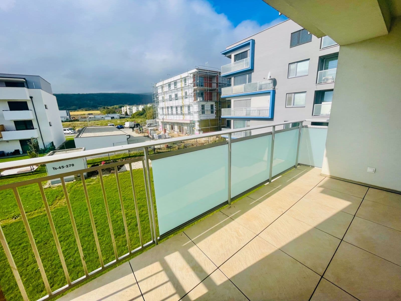 Prenájom bytu 3-izbový 69 m², Športová, Nové Mesto nad Váhom, Trenčiansky kraj Prenájom bytu 3-izbový 69 m², Športová, Nové Mesto nad Váhom, Trenčiansky kraj