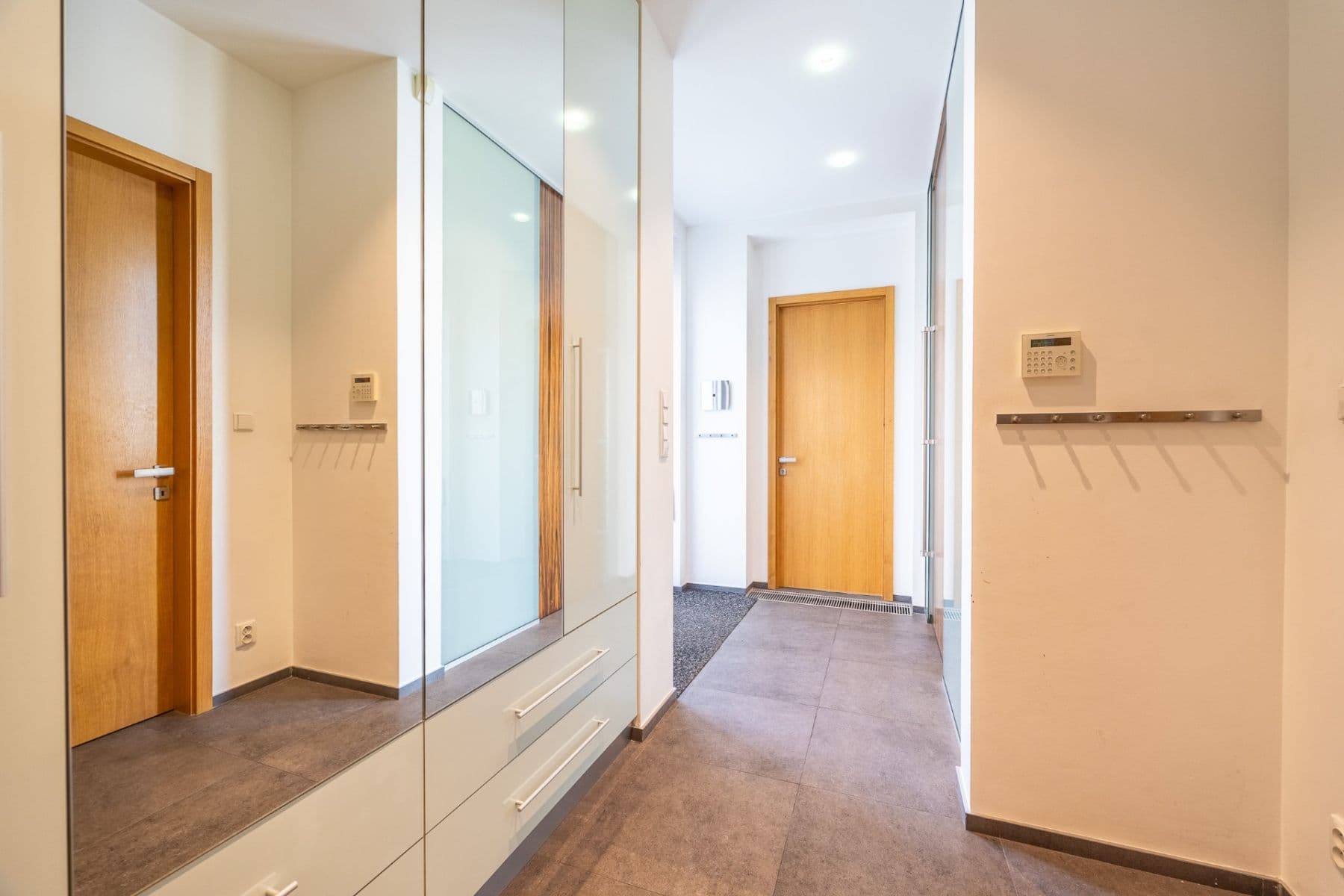 Predaj domu 197 m², pozemek 458 m², U libušské sokolovny, Praha, Praha Predaj domu 197 m², pozemek 458 m², U libušské sokolovny, Praha, Praha