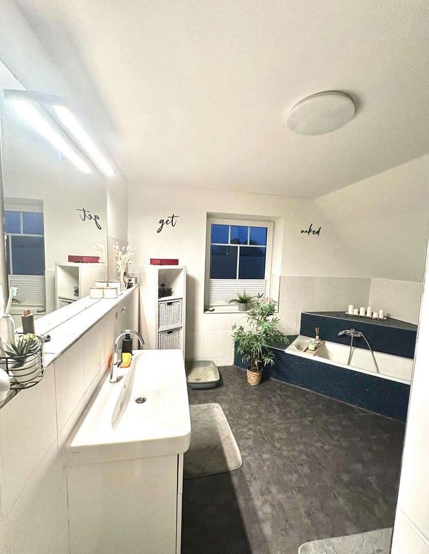 Prenájom domu 145 m², pozemek 700 m², Hasenkrug, Šlezvicko-Holštajnsko Prenájom domu 145 m², pozemek 700 m², Hasenkrug, Šlezvicko-Holštajnsko