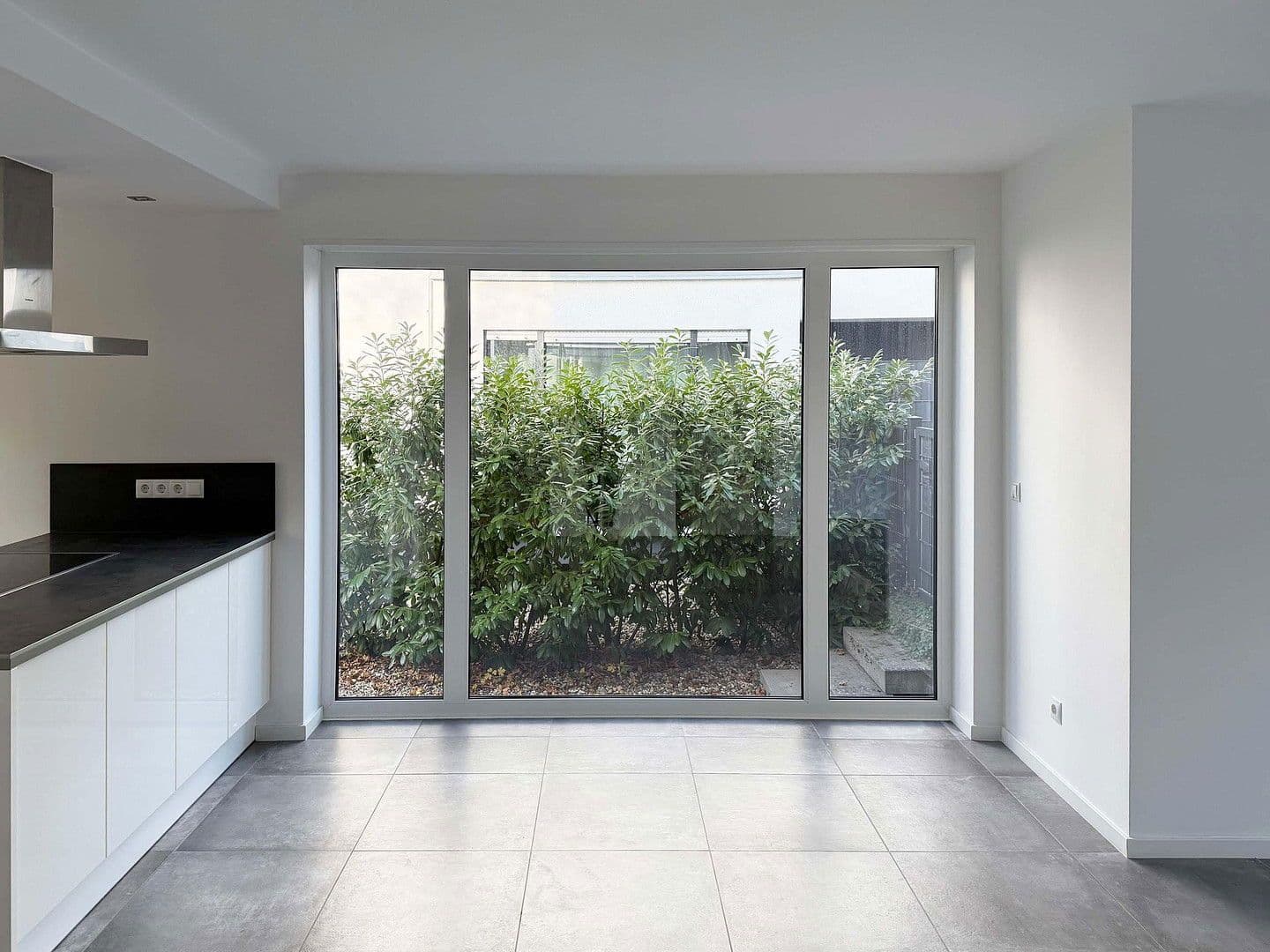 Predaj domu 154 m², pozemek 255 m², Eichenstraße 8i, Ludwigshafen, Porýnie-Falcko Predaj domu 154 m², pozemek 255 m², Eichenstraße 8i, Ludwigshafen, Porýnie-Falcko