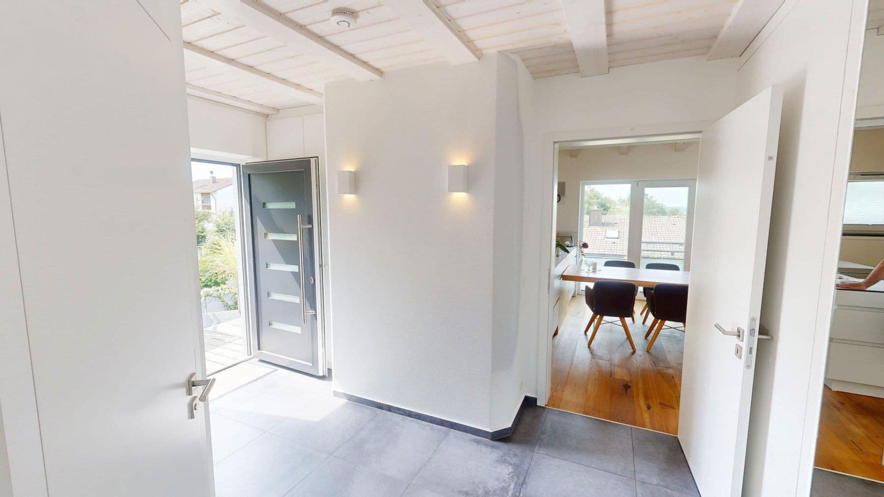 Predaj domu 315 m², pozemek 630 m², Kranzberg, Bavorsko Predaj domu 315 m², pozemek 630 m², Kranzberg, Bavorsko