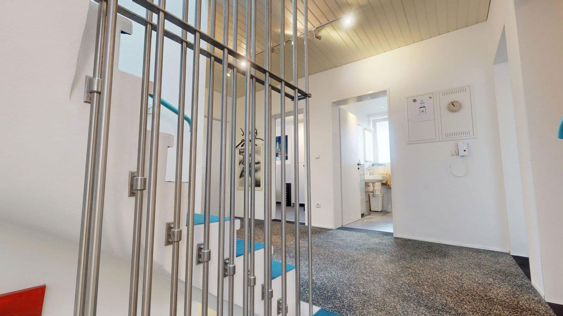 Predaj domu 315 m², pozemek 630 m², Kranzberg, Bavorsko Predaj domu 315 m², pozemek 630 m², Kranzberg, Bavorsko