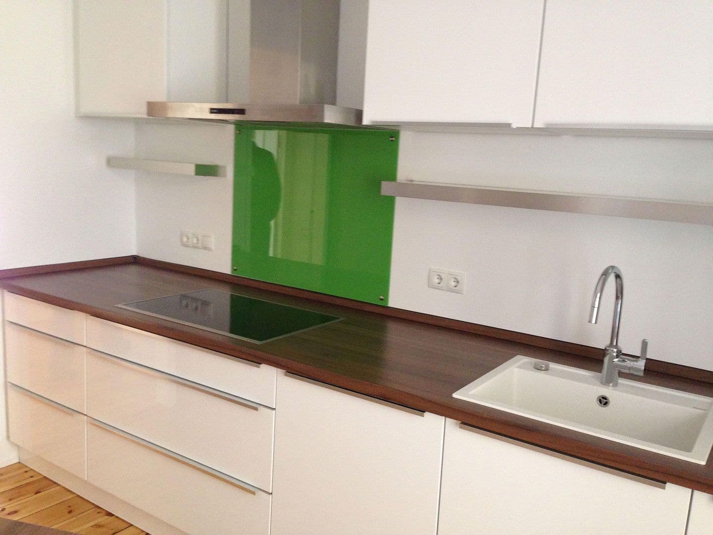 Predaj bytu 3-izbový 108 m², Berlin, Berlín Predaj bytu 3-izbový 108 m², Berlin, Berlín