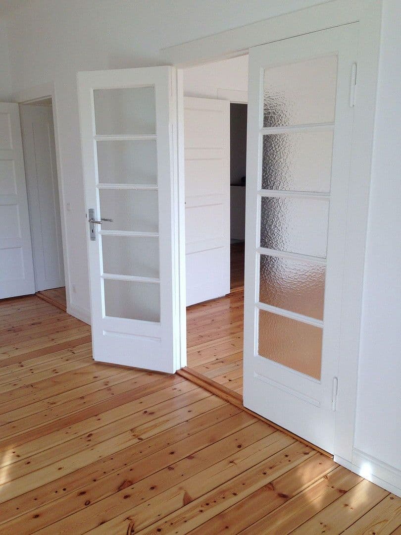 Predaj bytu 3-izbový 108 m², Berlin, Berlín Predaj bytu 3-izbový 108 m², Berlin, Berlín