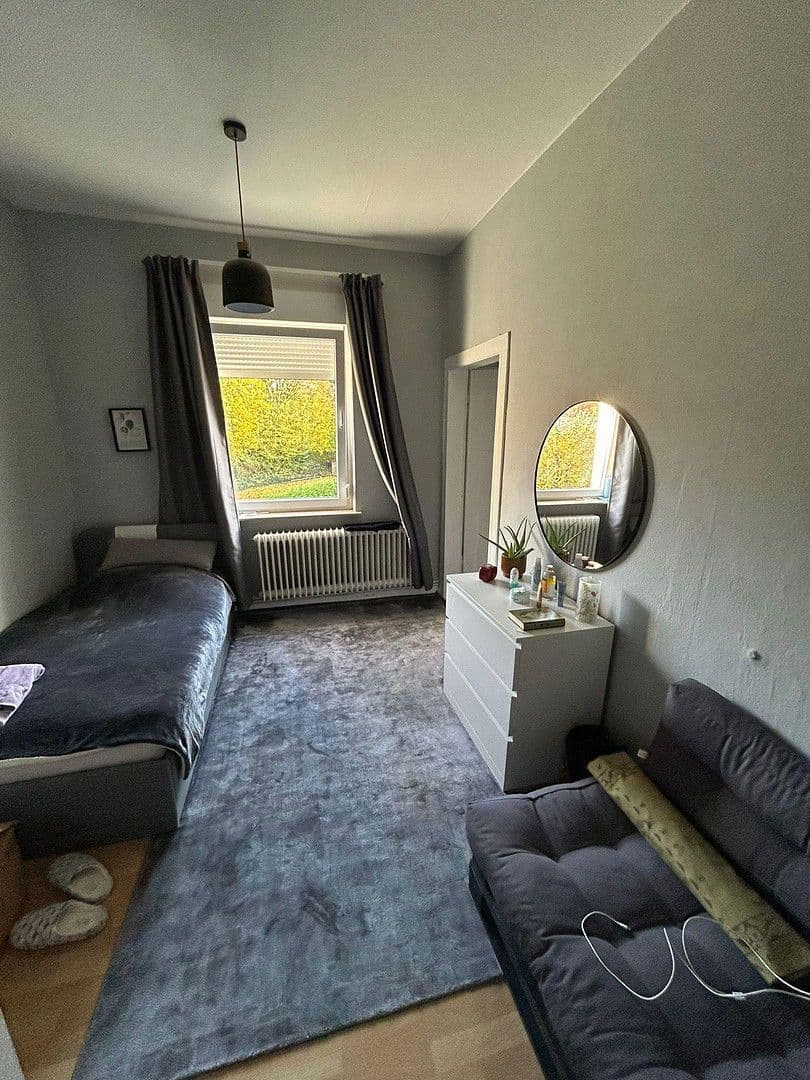 Prenájom bytu 5-izbový 122 m², Mühlenstr. 90, Bielefeld, Severné Porýnie - Westfálsko Prenájom bytu 5-izbový 122 m², Mühlenstr. 90, Bielefeld, Severné Porýnie - Westfálsko