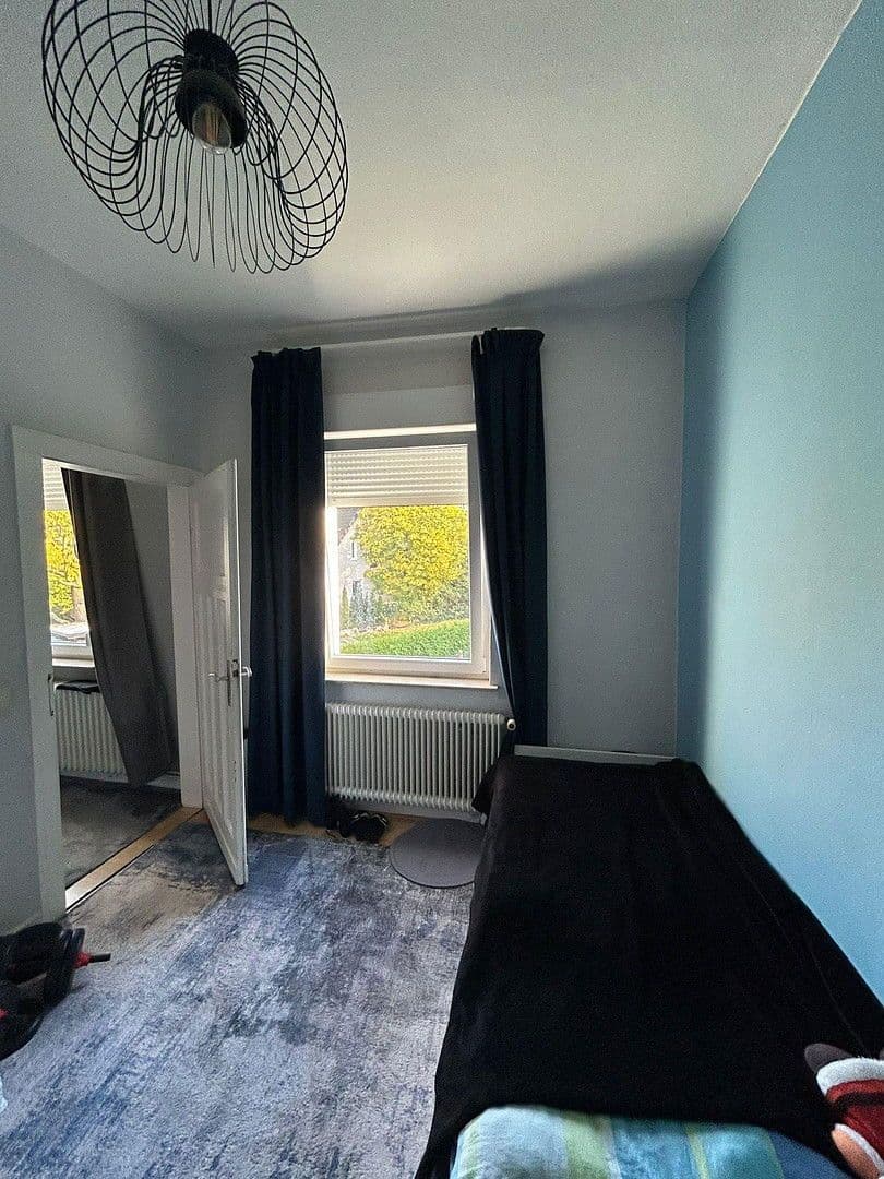 Prenájom bytu 5-izbový 122 m², Mühlenstr. 90, Bielefeld, Severné Porýnie - Westfálsko Prenájom bytu 5-izbový 122 m², Mühlenstr. 90, Bielefeld, Severné Porýnie - Westfálsko