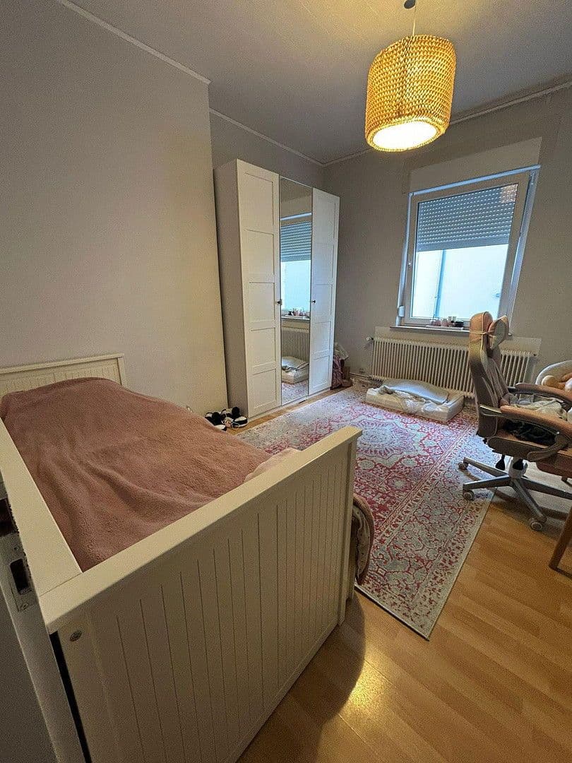 Prenájom bytu 5-izbový 122 m², Mühlenstr. 90, Bielefeld, Severné Porýnie - Westfálsko Prenájom bytu 5-izbový 122 m², Mühlenstr. 90, Bielefeld, Severné Porýnie - Westfálsko