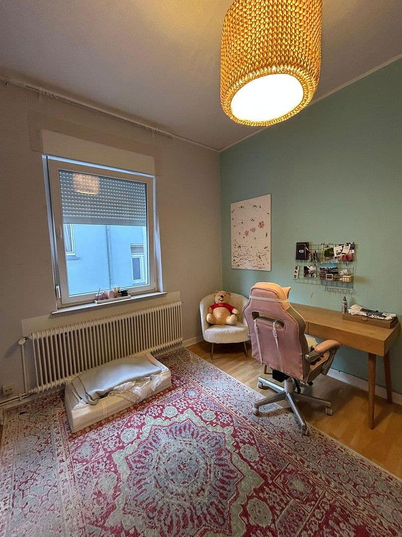 Prenájom bytu 5-izbový 122 m², Mühlenstr. 90, Bielefeld, Severné Porýnie - Westfálsko Prenájom bytu 5-izbový 122 m², Mühlenstr. 90, Bielefeld, Severné Porýnie - Westfálsko