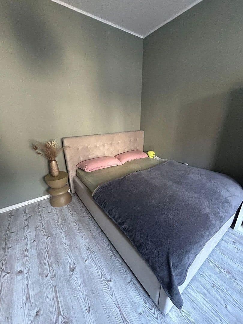 Prenájom bytu 5-izbový 122 m², Mühlenstr. 90, Bielefeld, Severné Porýnie - Westfálsko Prenájom bytu 5-izbový 122 m², Mühlenstr. 90, Bielefeld, Severné Porýnie - Westfálsko