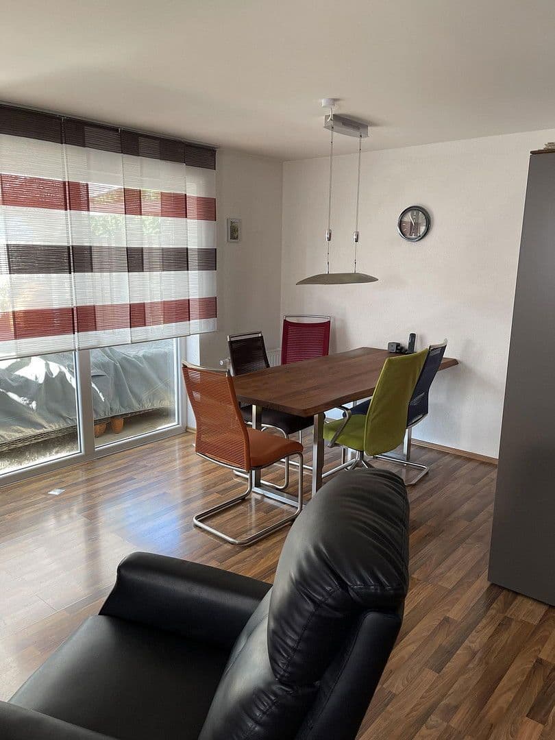 Predaj domu 130 m², pozemek 190 m², Weil der Stadt, Bádensko-Wurttembersko Predaj domu 130 m², pozemek 190 m², Weil der Stadt, Bádensko-Wurttembersko