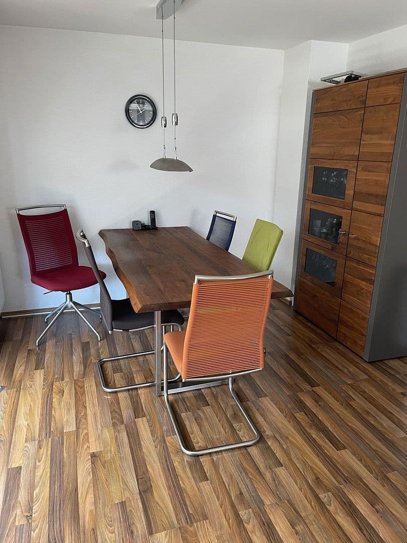 Predaj domu 130 m², pozemek 190 m², Weil der Stadt, Bádensko-Wurttembersko Predaj domu 130 m², pozemek 190 m², Weil der Stadt, Bádensko-Wurttembersko