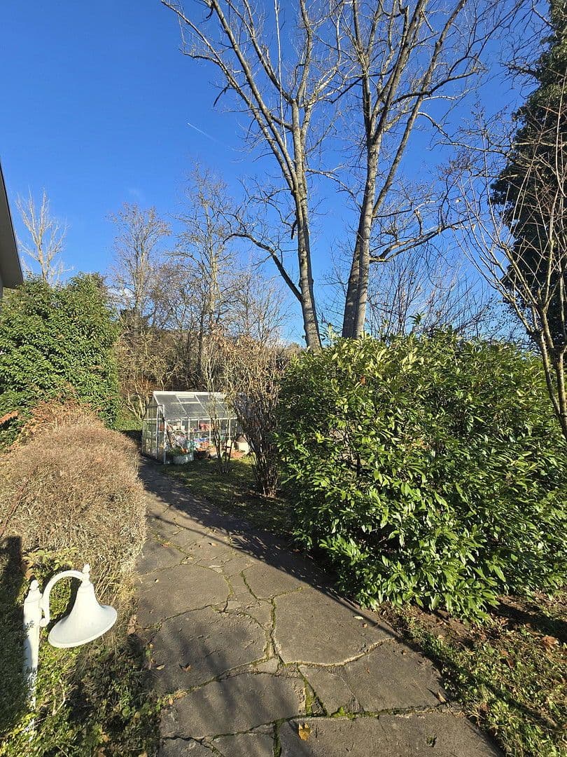 Predaj domu 300 m², pozemek 2.441 m², Triefenstein, Bavorsko Predaj domu 300 m², pozemek 2.441 m², Triefenstein, Bavorsko