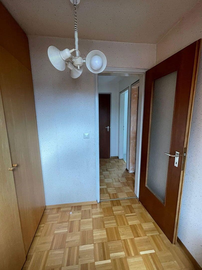 Predaj domu 142 m², pozemek 144 m², Schorndorf, Bádensko-Wurttembersko Predaj domu 142 m², pozemek 144 m², Schorndorf, Bádensko-Wurttembersko