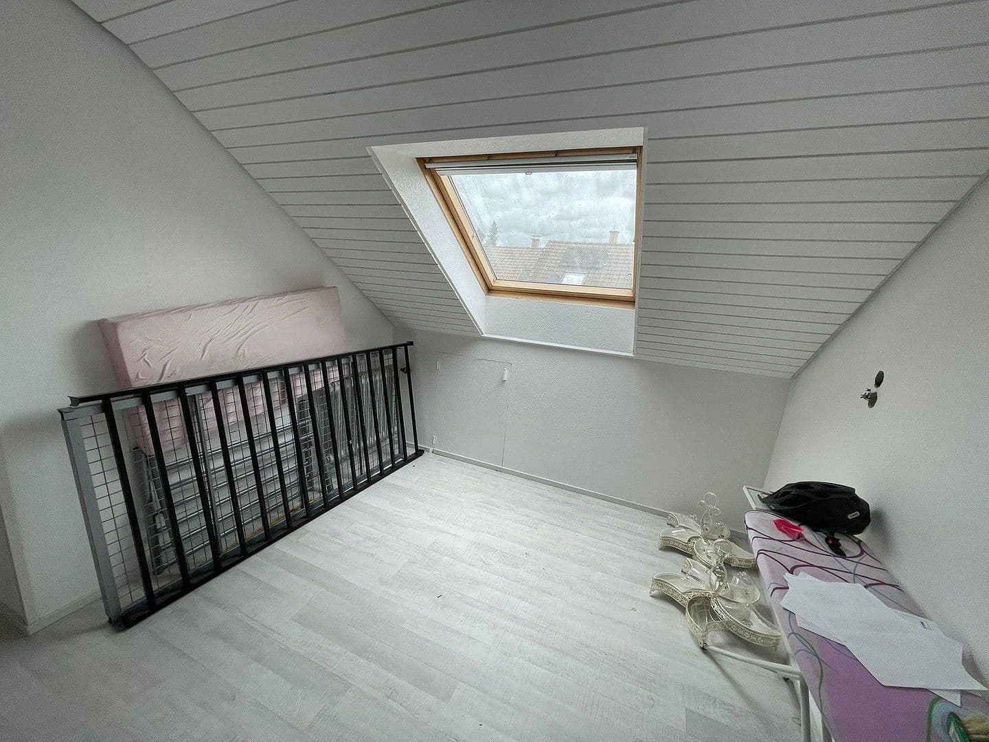 Predaj domu 142 m², pozemek 144 m², Schorndorf, Bádensko-Wurttembersko Predaj domu 142 m², pozemek 144 m², Schorndorf, Bádensko-Wurttembersko