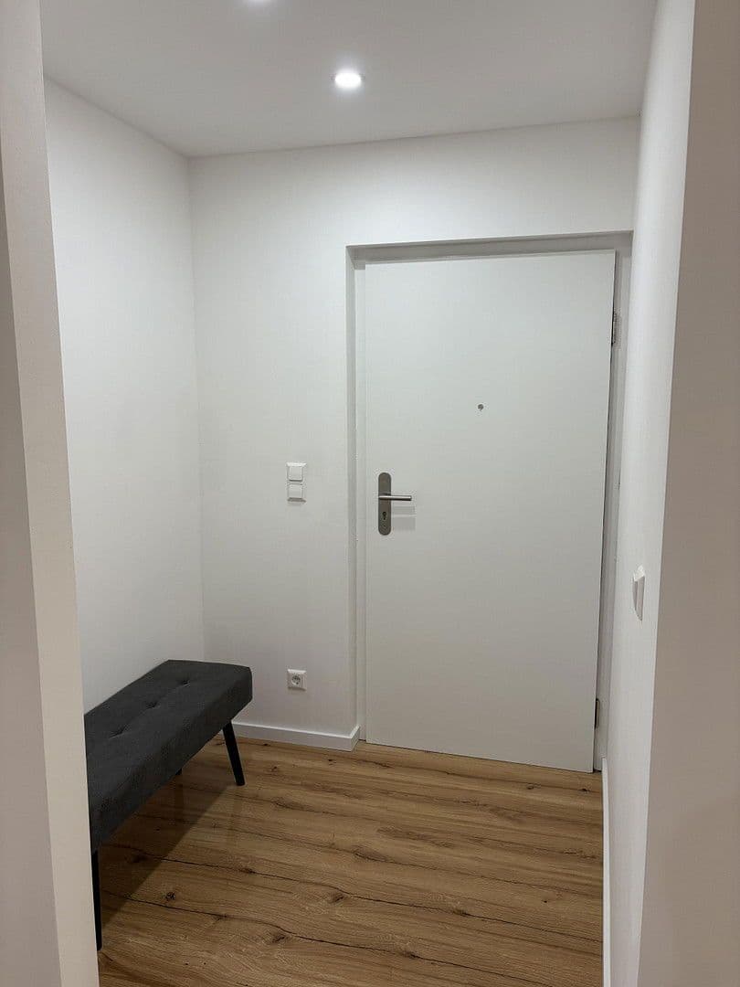 Predaj bytu 4-izbový 106 m², Grünewaldstraße 57, Nürtingen, Bádensko-Wurttembersko Predaj bytu 4-izbový 106 m², Grünewaldstraße 57, Nürtingen, Bádensko-Wurttembersko