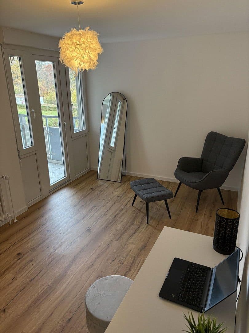 Predaj bytu 4-izbový 106 m², Grünewaldstraße 57, Nürtingen, Bádensko-Wurttembersko Predaj bytu 4-izbový 106 m², Grünewaldstraße 57, Nürtingen, Bádensko-Wurttembersko