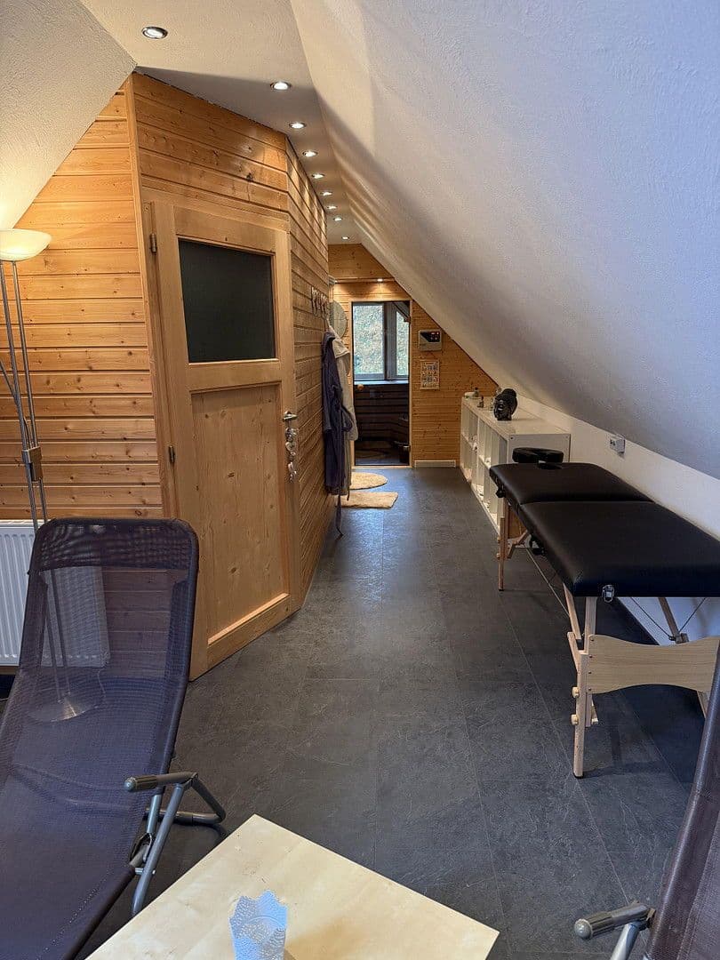 Predaj domu 278 m², pozemek 1.160 m², Dötlingen, Dolné Sasko Predaj domu 278 m², pozemek 1.160 m², Dötlingen, Dolné Sasko