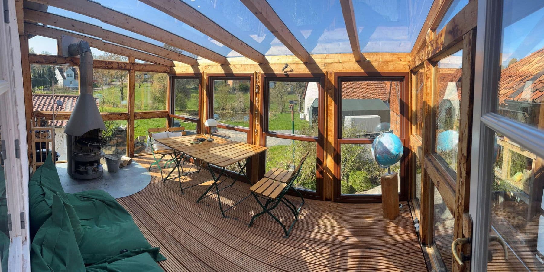 Predaj domu 280 m², pozemek 1.500 m², Lauenauer Straße 39, Bad Münder am Deister, Dolné Sasko Predaj domu 280 m², pozemek 1.500 m², Lauenauer Straße 39, Bad Münder am Deister, Dolné Sasko