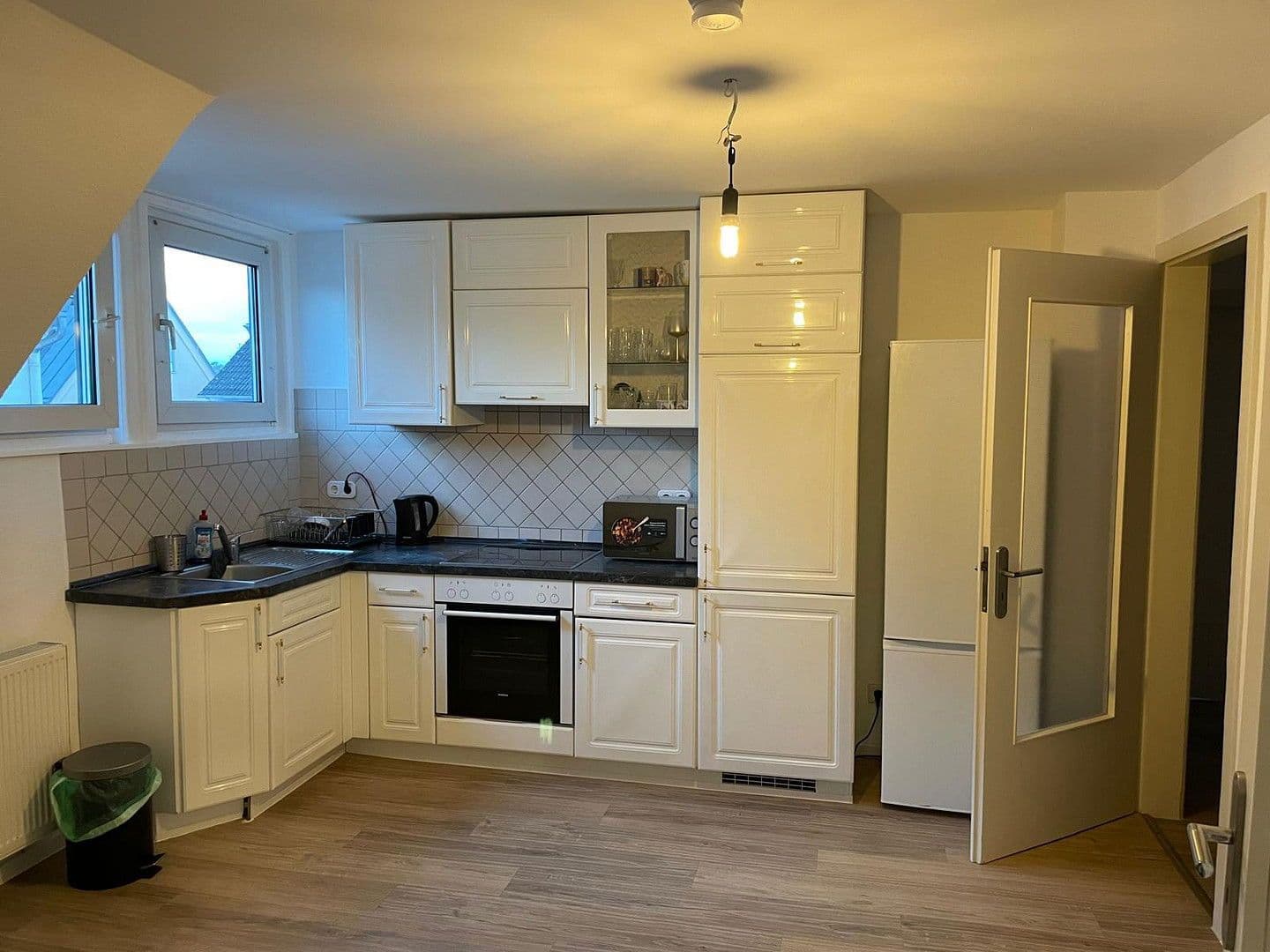 Predaj domu 190 m², pozemek 378 m², Grünerweg 12, Bad Vilbel, Hesensko Predaj domu 190 m², pozemek 378 m², Grünerweg 12, Bad Vilbel, Hesensko