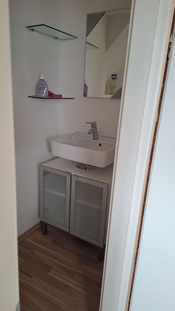 Predaj domu 190 m², pozemek 378 m², Grünerweg 12, Bad Vilbel, Hesensko Predaj domu 190 m², pozemek 378 m², Grünerweg 12, Bad Vilbel, Hesensko