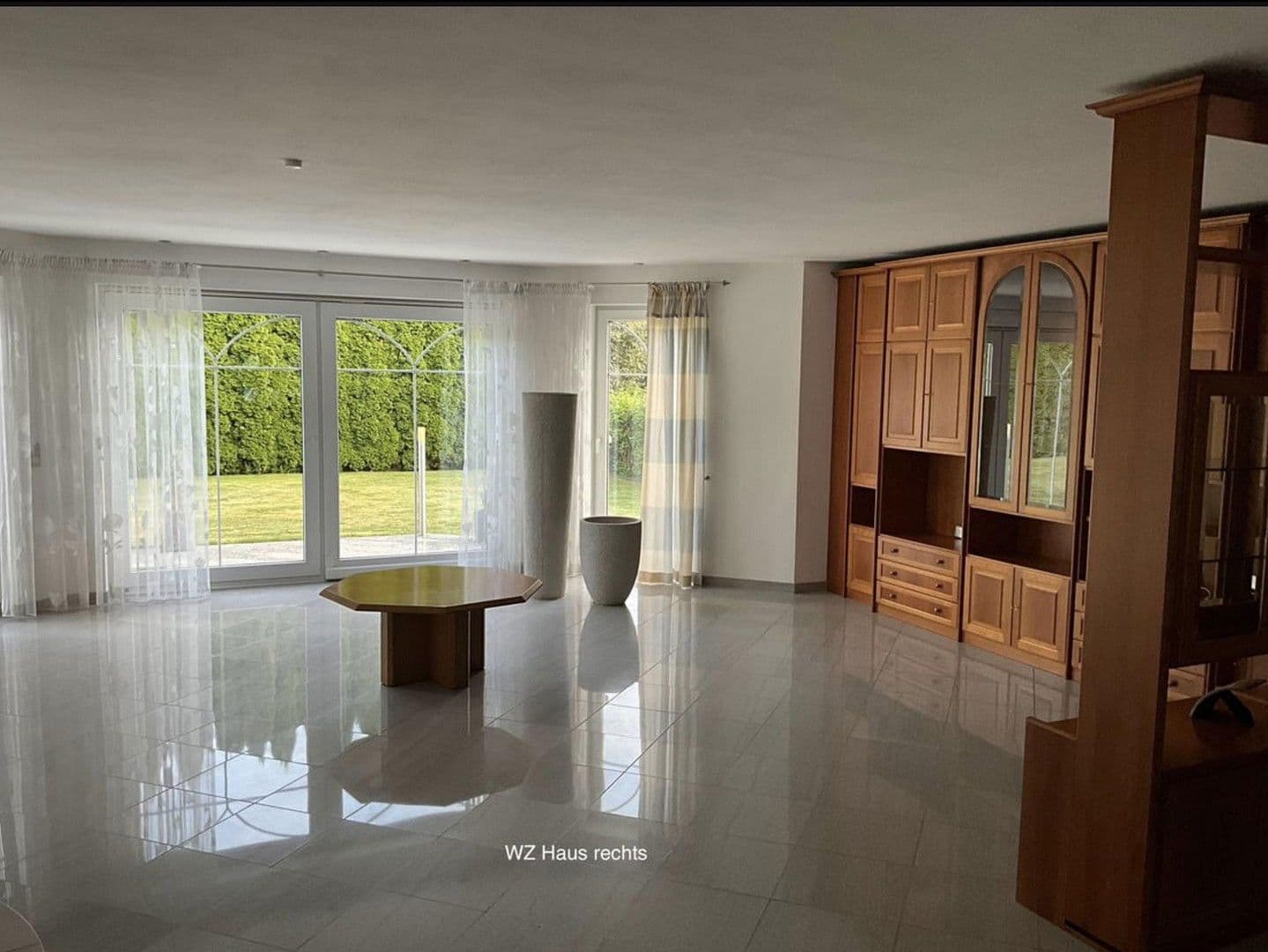 Predaj domu 520 m², pozemek 1.600 m², Dillingen an der Donau, Bavorsko Predaj domu 520 m², pozemek 1.600 m², Dillingen an der Donau, Bavorsko