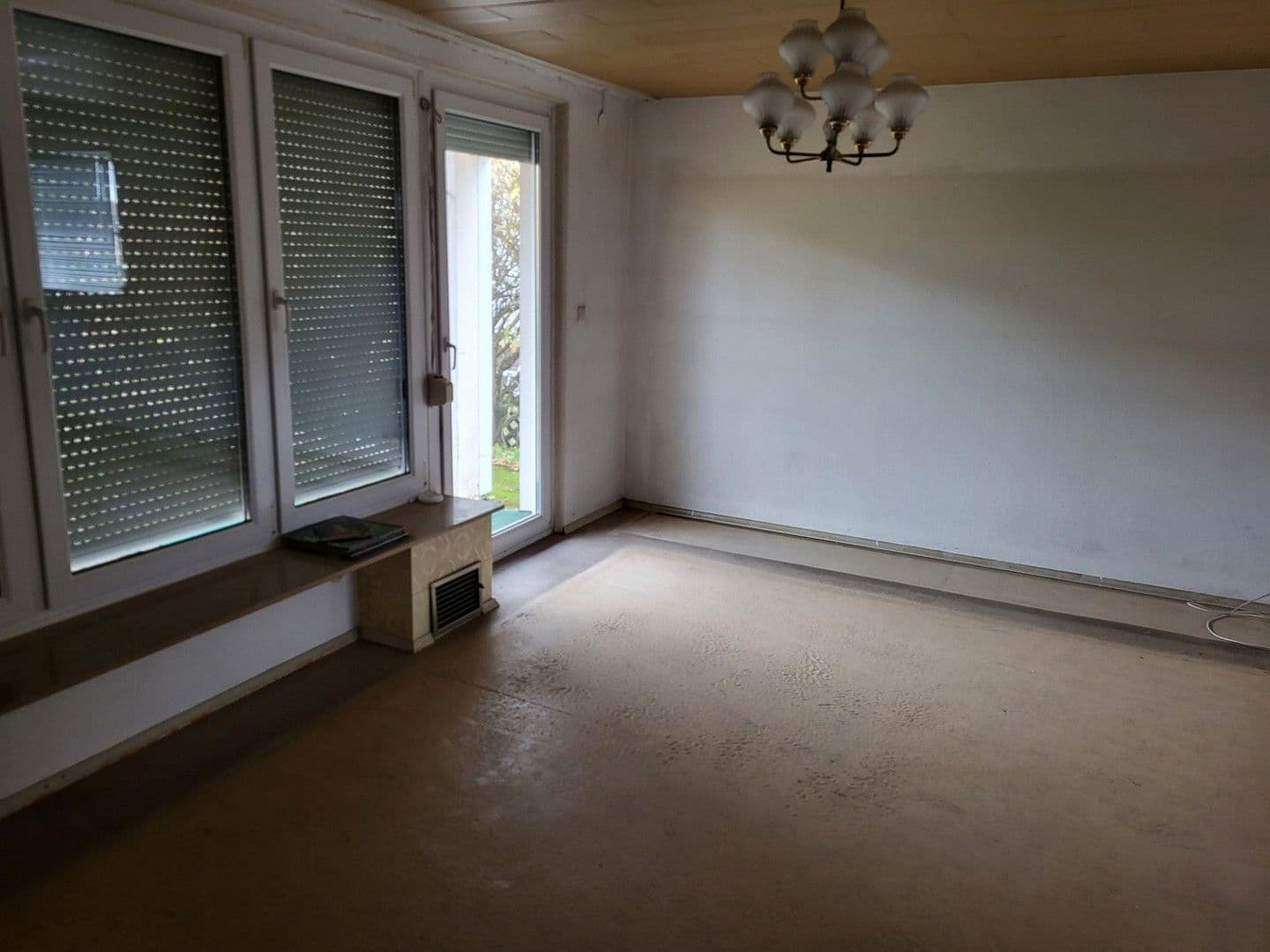 Predaj domu 78 m², pozemek 568 m², Neuenbürg, Bádensko-Wurttembersko Predaj domu 78 m², pozemek 568 m², Neuenbürg, Bádensko-Wurttembersko