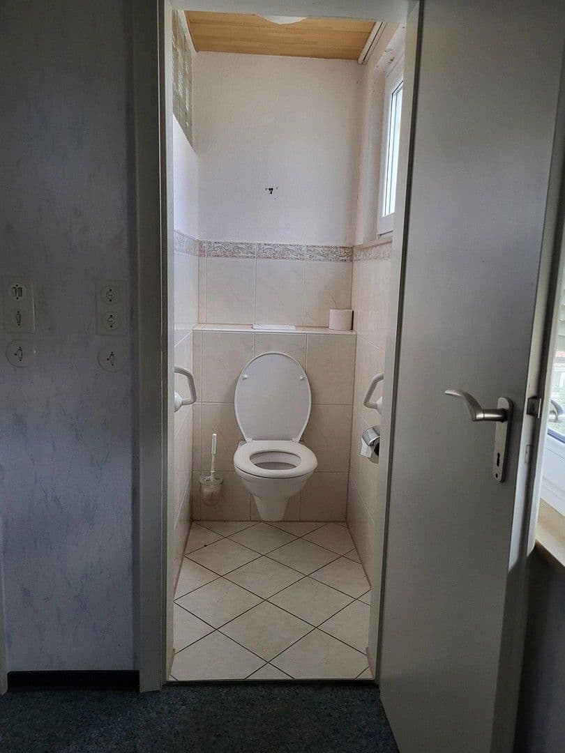 Predaj domu 78 m², pozemek 568 m², Neuenbürg, Bádensko-Wurttembersko Predaj domu 78 m², pozemek 568 m², Neuenbürg, Bádensko-Wurttembersko