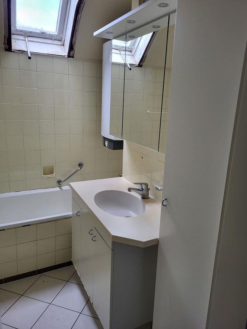 Predaj domu 78 m², pozemek 568 m², Neuenbürg, Bádensko-Wurttembersko Predaj domu 78 m², pozemek 568 m², Neuenbürg, Bádensko-Wurttembersko