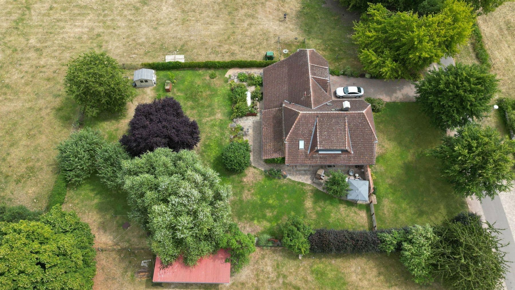 Predaj domu 200 m², pozemek 2.000 m², Apenburg-Winterfeld, Sasko-Anhaltsko Predaj domu 200 m², pozemek 2.000 m², Apenburg-Winterfeld, Sasko-Anhaltsko