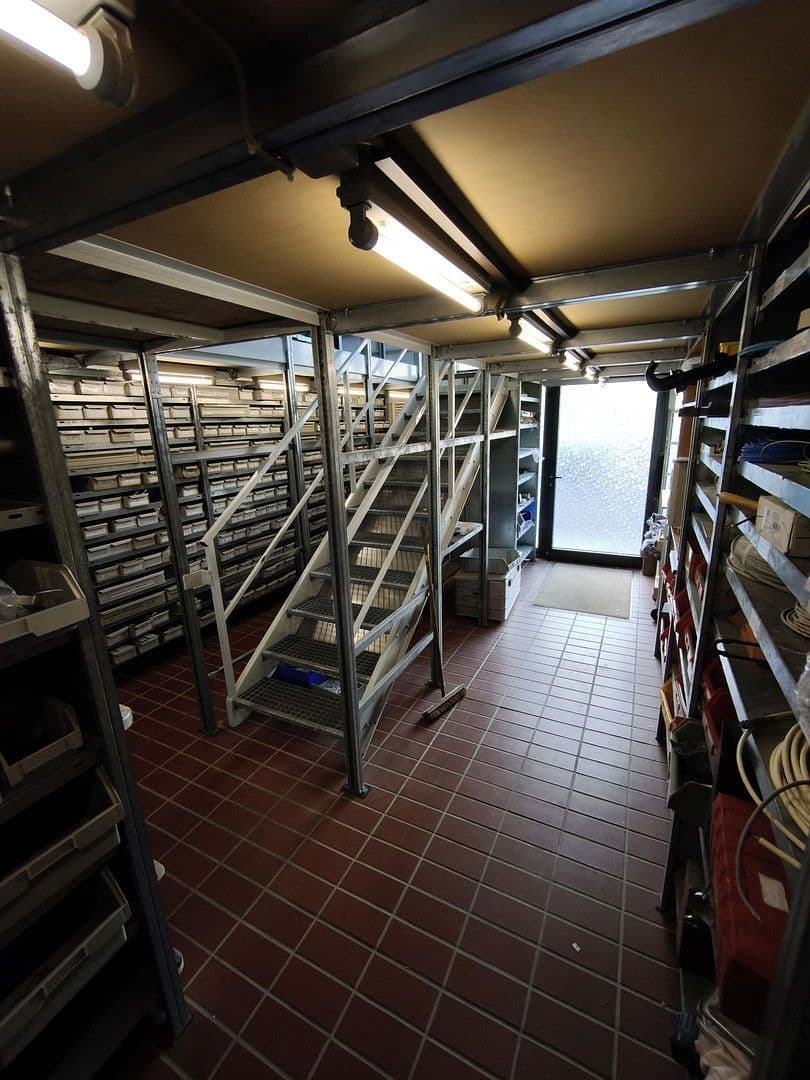 Prenájom nebytového priestoru 80 m², Erftstadt, Severné Porýnie - Westfálsko Prenájom nebytového priestoru 80 m², Erftstadt, Severné Porýnie - Westfálsko