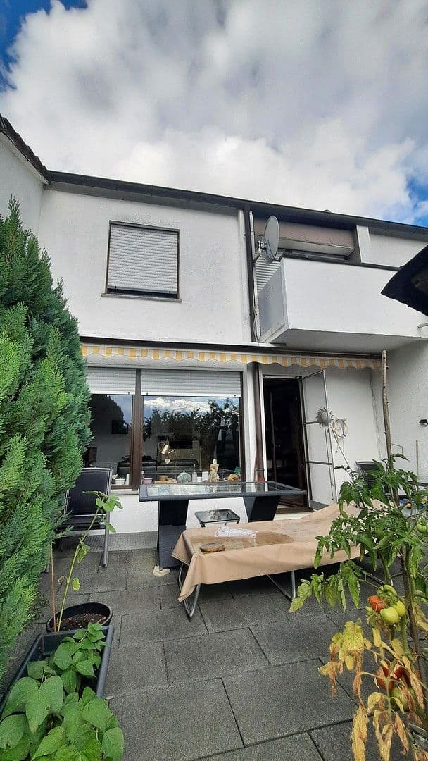 Predaj domu 82 m², pozemek 241 m², Remseck am Neckar, Bádensko-Wurttembersko Predaj domu 82 m², pozemek 241 m², Remseck am Neckar, Bádensko-Wurttembersko