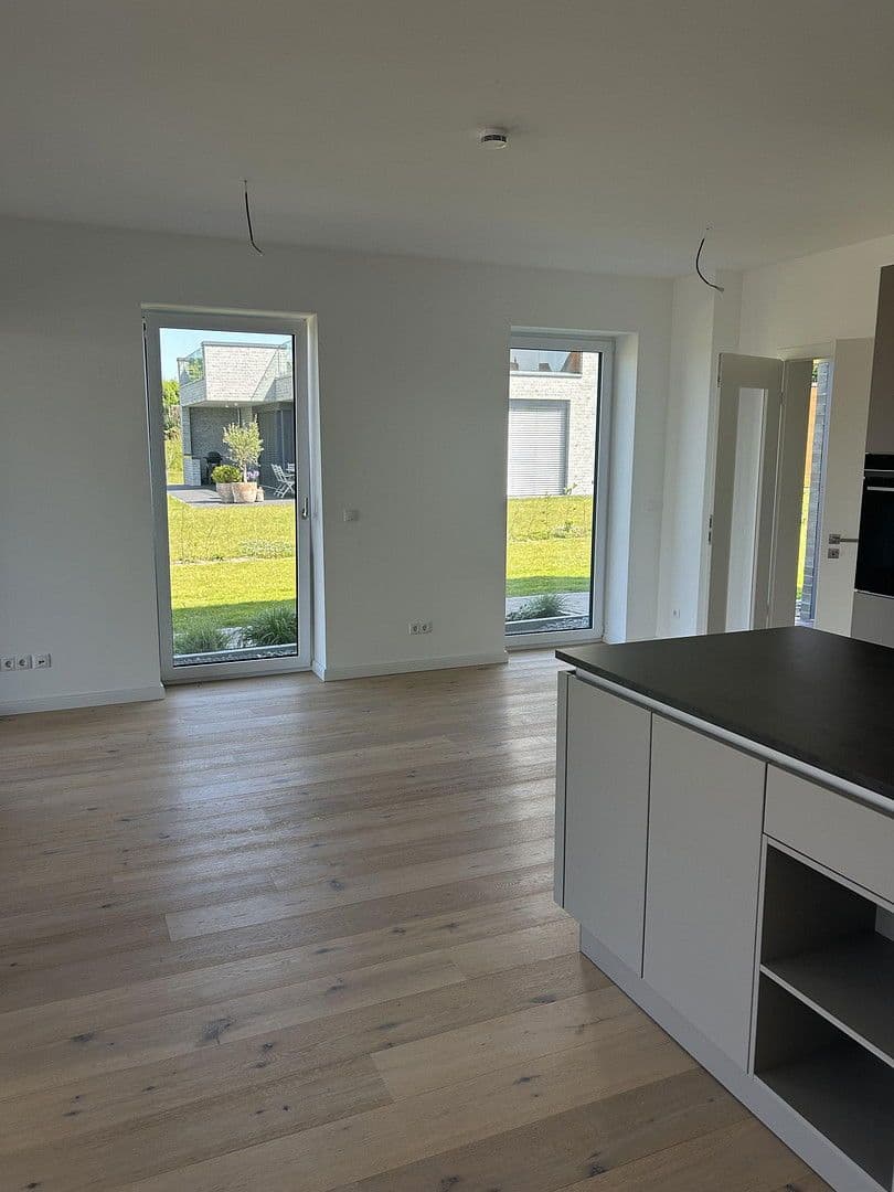Predaj domu 149 m², pozemek 674 m², Schlehenweg 13a, Kappeln, Šlezvicko-Holštajnsko Predaj domu 149 m², pozemek 674 m², Schlehenweg 13a, Kappeln, Šlezvicko-Holštajnsko