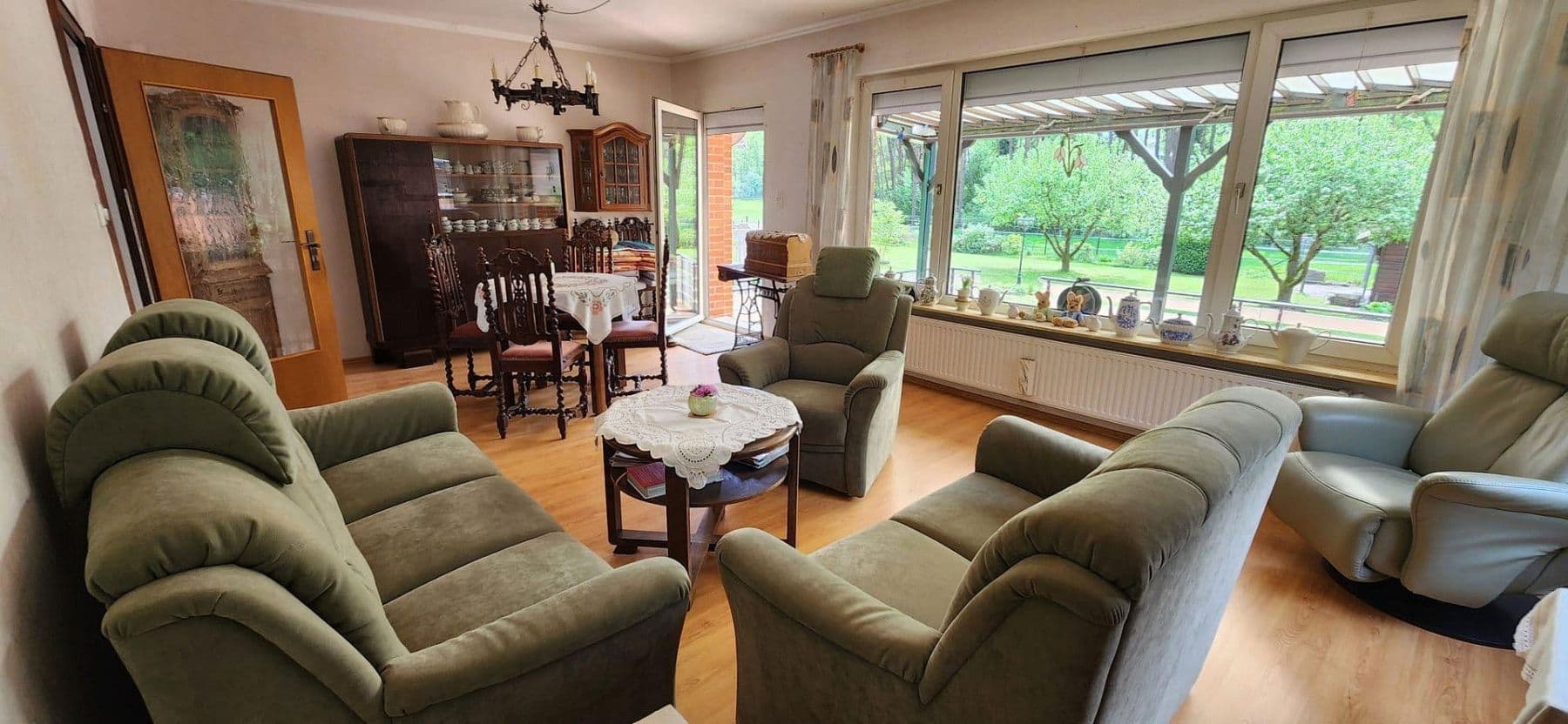 Predaj domu 160 m², pozemek 1.251 m², Neustadt am Rübenberge, Dolné Sasko Predaj domu 160 m², pozemek 1.251 m², Neustadt am Rübenberge, Dolné Sasko