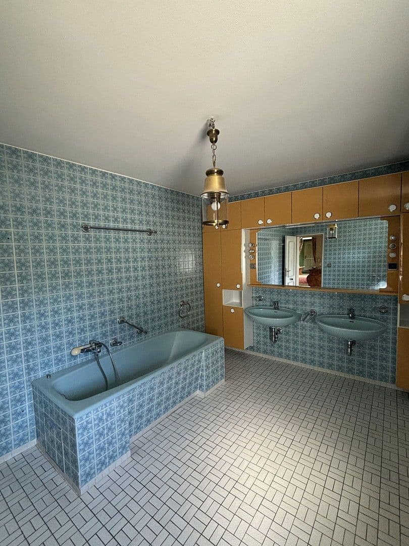 Predaj domu 448 m², pozemek 1.825 m², Passau, Bavorsko Predaj domu 448 m², pozemek 1.825 m², Passau, Bavorsko