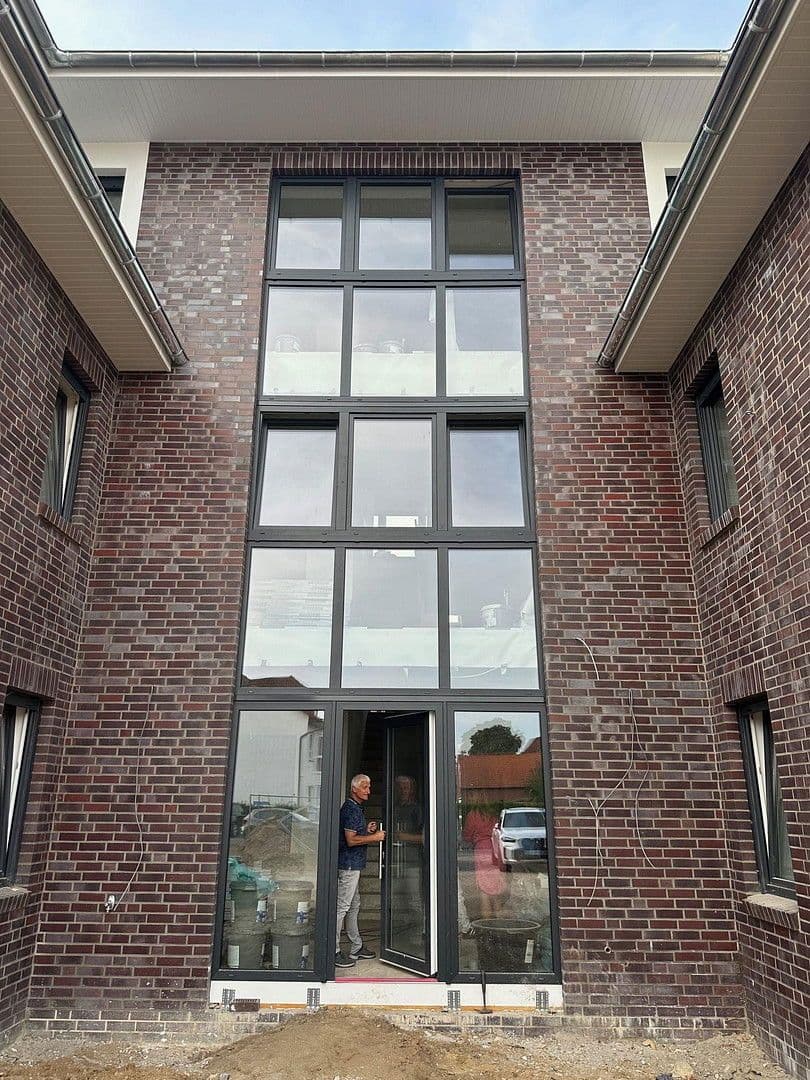 Prenájom bytu 3-izbový 93 m², Langwedel, Dolné Sasko Prenájom bytu 3-izbový 93 m², Langwedel, Dolné Sasko