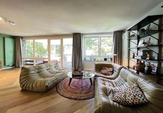 Prenájom bytu 5-izbový 178 m², Düsseldorf, Severné Porýnie - Westfálsko Prenájom bytu 5-izbový 178 m², Düsseldorf, Severné Porýnie - Westfálsko