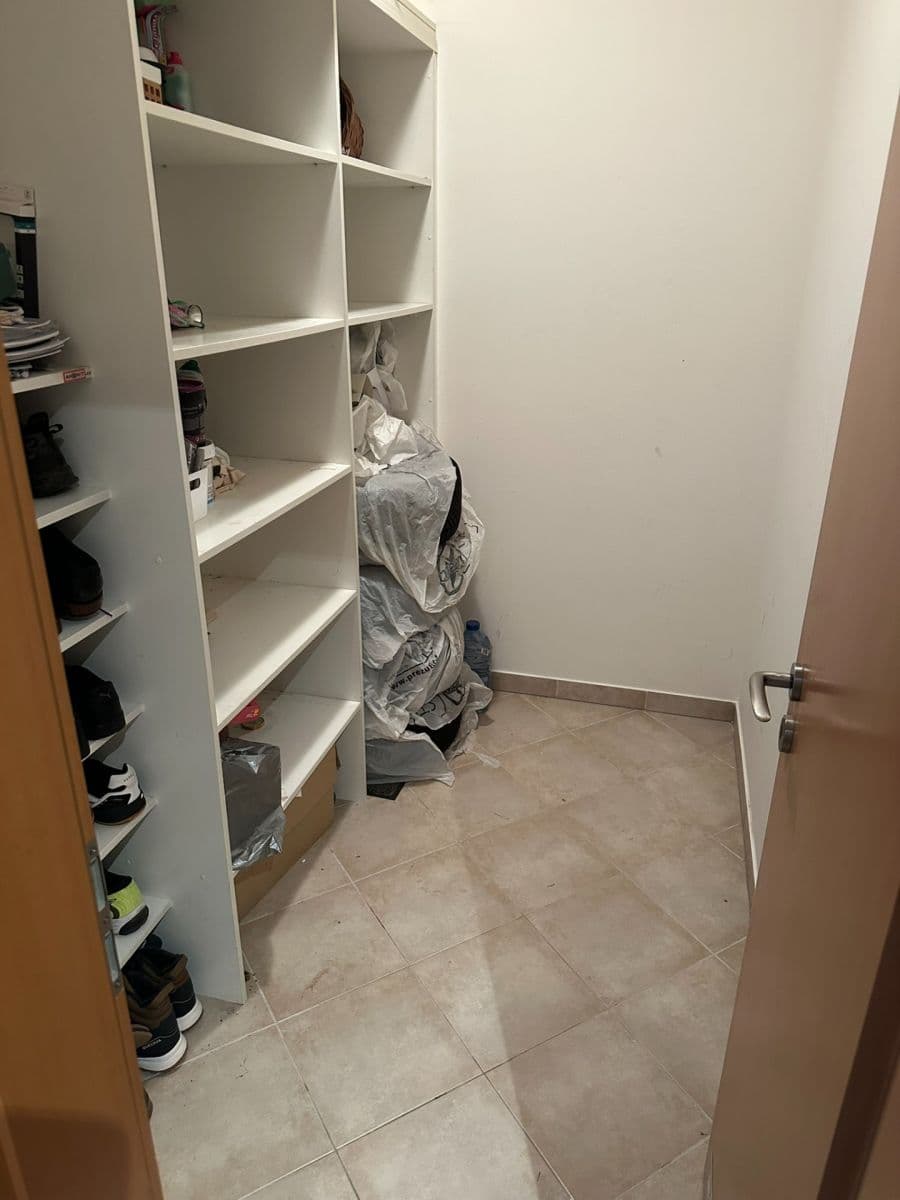 Predaj bytu 2-izbový 64 m², R.A. Dvorského, Praha, Praha Predaj bytu 2-izbový 64 m², R.A. Dvorského, Praha, Praha