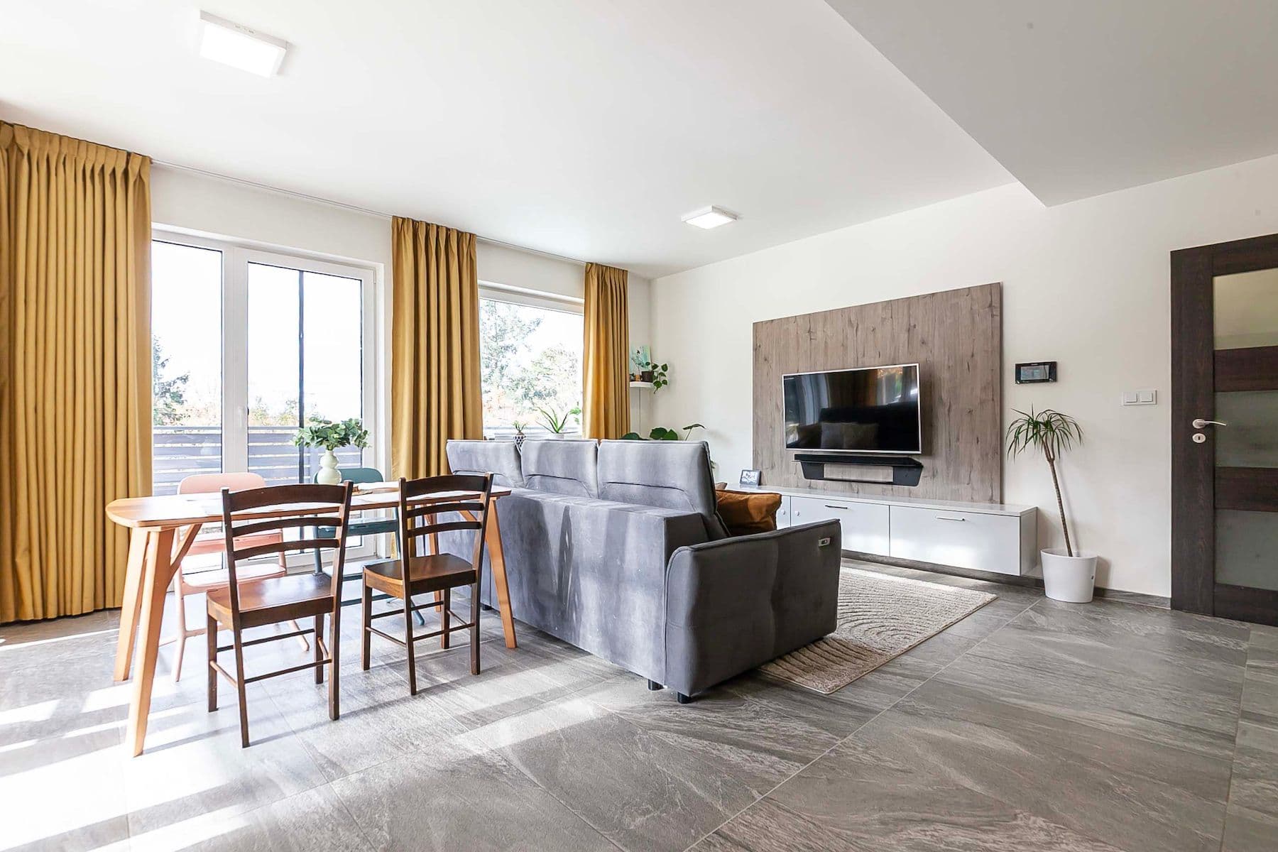 Predaj bytu 4-izbový 188 m², Na Baních, Praha, Praha Predaj bytu 4-izbový 188 m², Na Baních, Praha, Praha