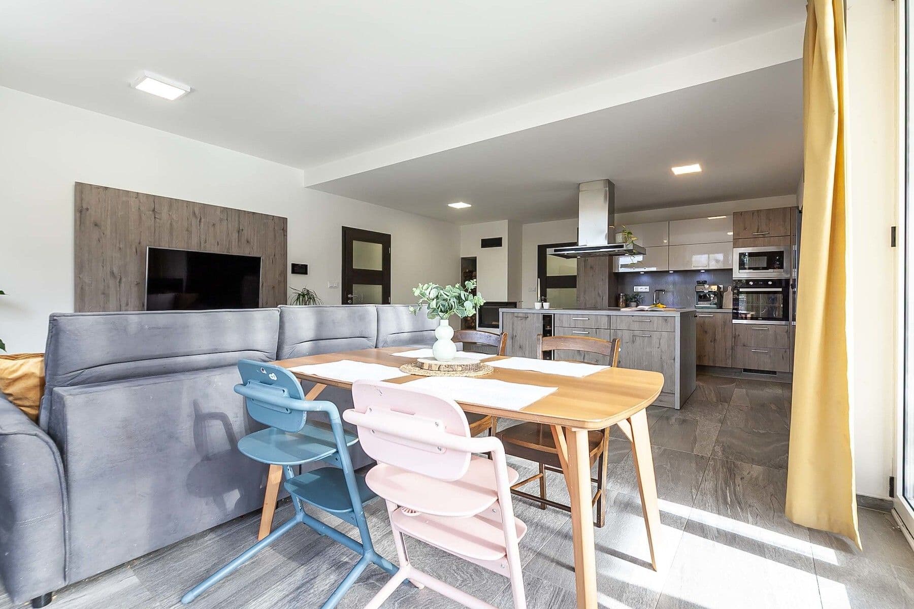 Predaj bytu 4-izbový 188 m², Na Baních, Praha, Praha Predaj bytu 4-izbový 188 m², Na Baních, Praha, Praha